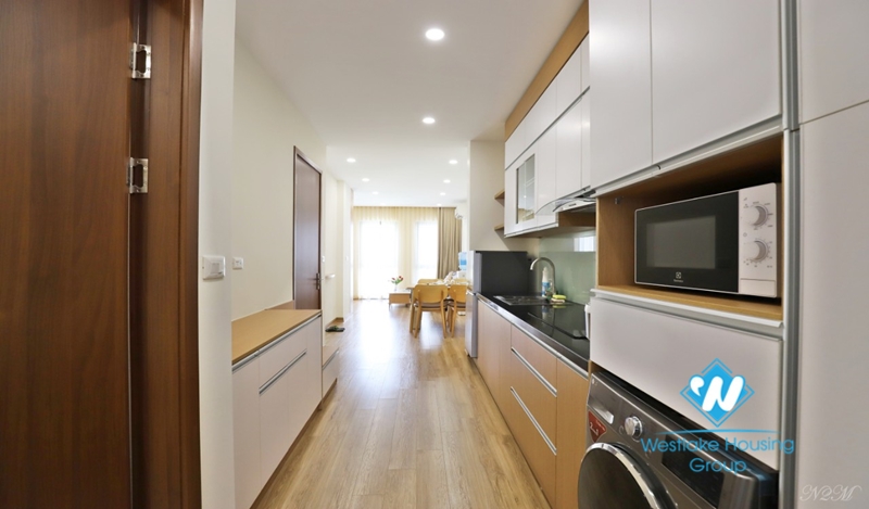 1 bedroom large area cheap apartment for rent in Ba Dinh district