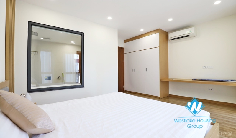 1 bedroom large area cheap apartment for rent in Ba Dinh district