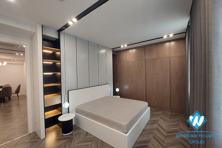 Modern apartment with nice design for rent in E Tower, Ciputra, Ha Noi