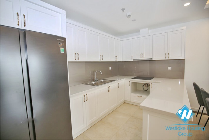 Modern apartment for rent in Tower B, D'Le Roi Solie Building, Xuan Dieu st, Tay Ho District 