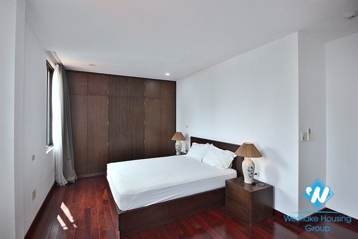 04 bedrooms apartment in alley 12 Dang Thai Mai st, Tay Ho District for rent