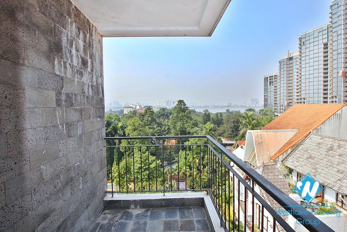 04 bedrooms apartment in alley 12 Dang Thai Mai st, Tay Ho District for rent