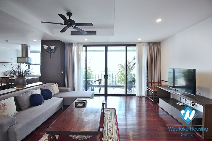 04 bedrooms apartment in alley 12 Dang Thai Mai st, Tay Ho District for rent