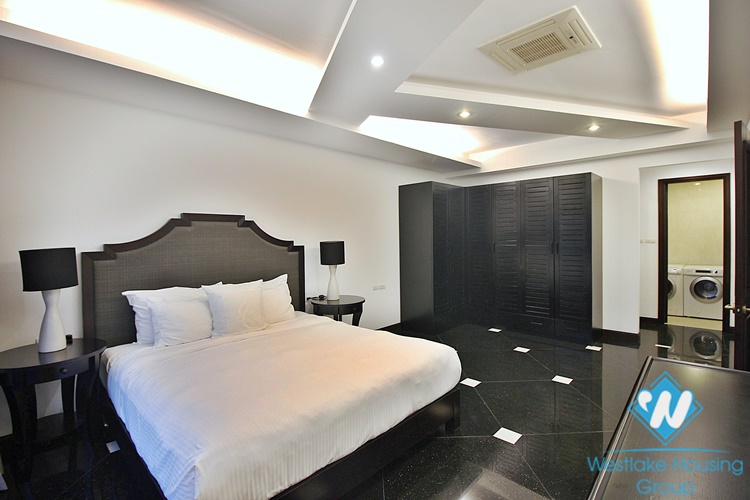 Luxurious 3 beds apartment for rent in Dang Thai Mai street, Tay Ho