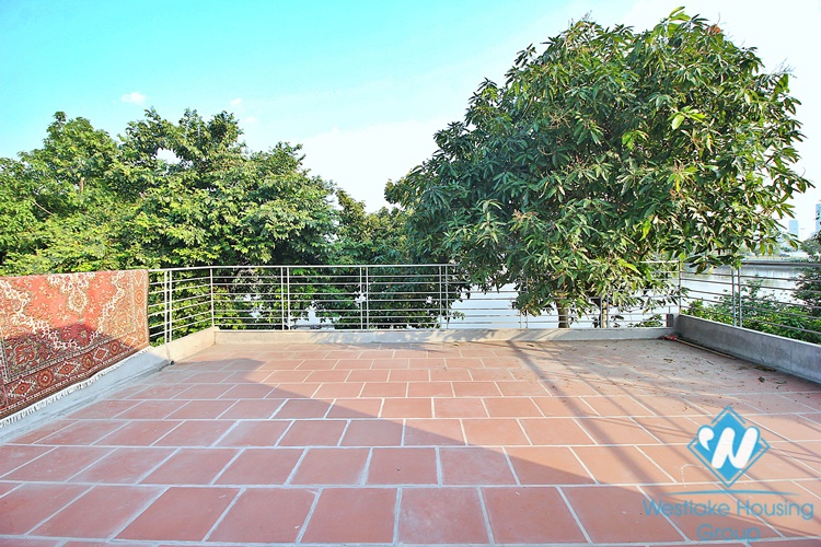 Garden house with lake view for rent in Dang Thai Mai st, Tay Ho
