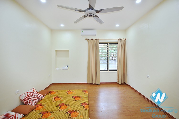 Garden house with lake view for rent in Dang Thai Mai st, Tay Ho
