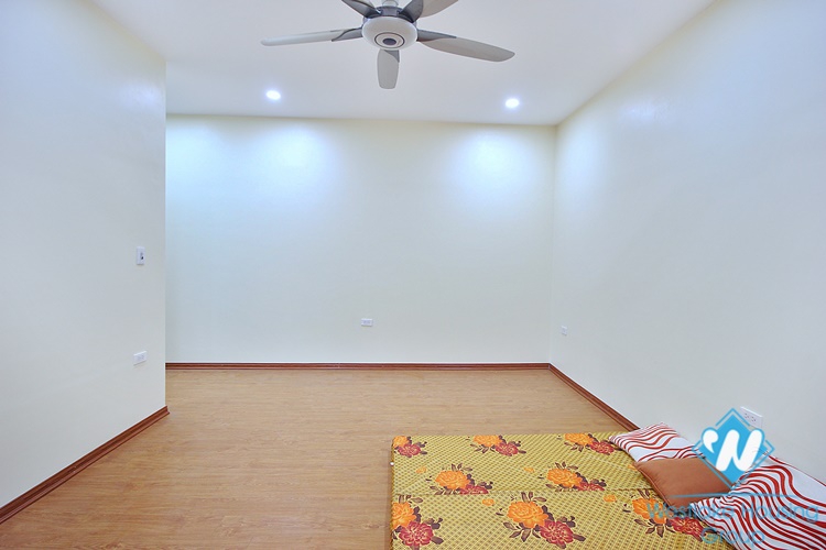 Garden house with lake view for rent in Dang Thai Mai st, Tay Ho