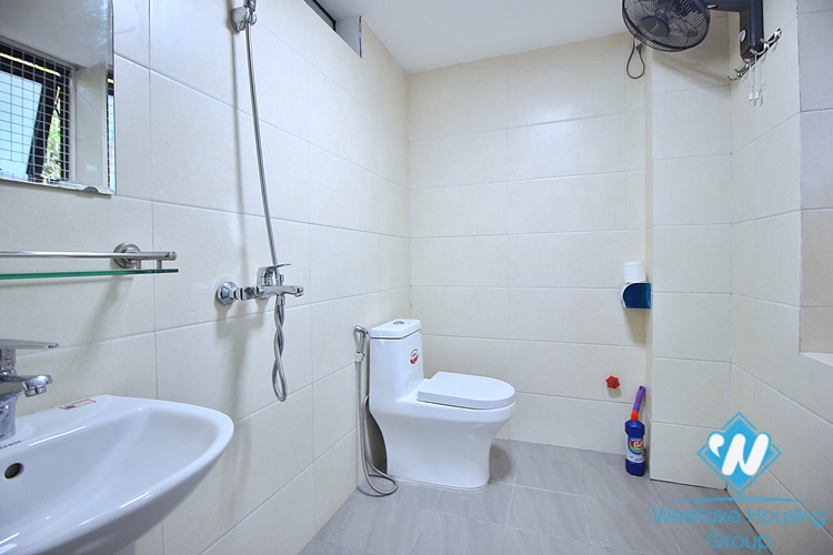 Garden house with lake view for rent in Dang Thai Mai st, Tay Ho