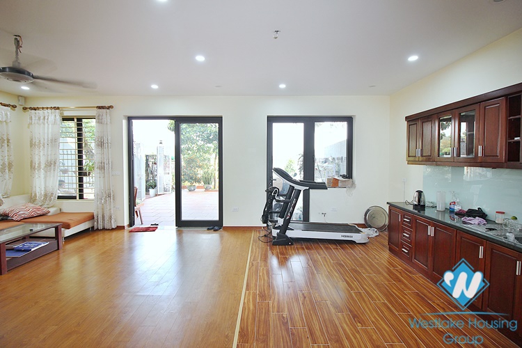 Garden house with lake view for rent in Dang Thai Mai st, Tay Ho
