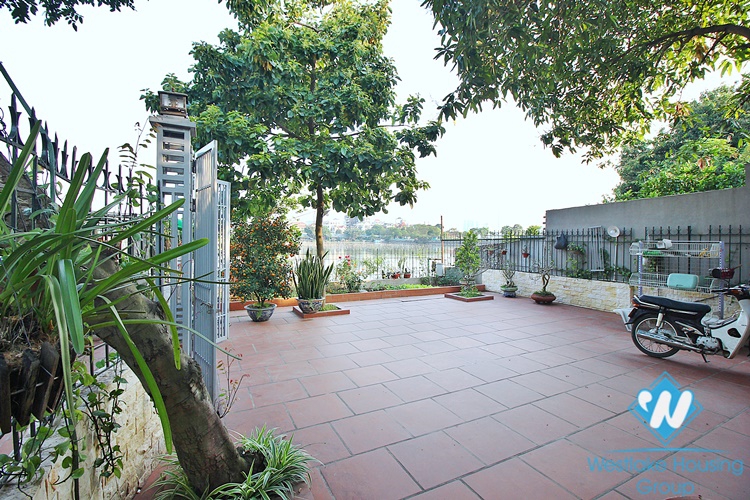 Garden house with lake view for rent in Dang Thai Mai st, Tay Ho