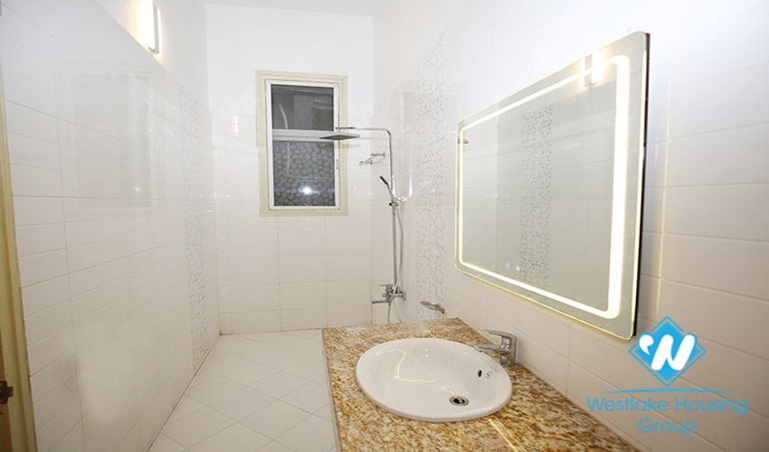 Unfurnished 4 beds house for rent in Dang Thai Mai st, Tay Ho district, Ha Noi