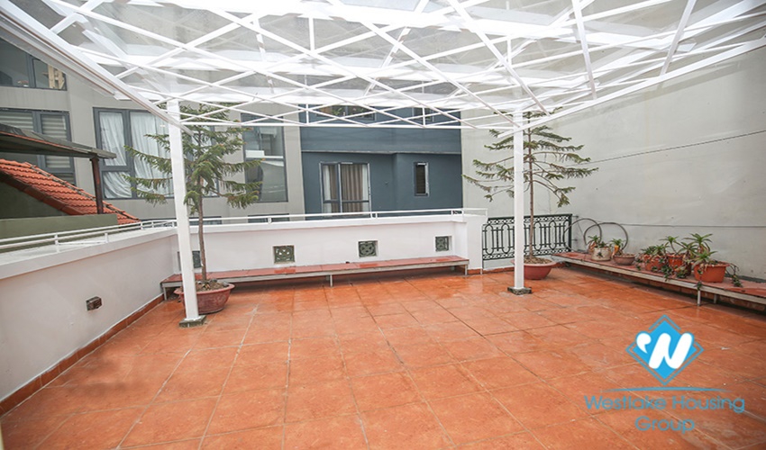 Unfurnished 4 beds house for rent in Dang Thai Mai st, Tay Ho district, Ha Noi