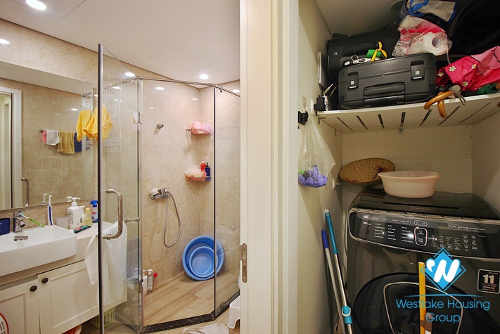 146sqm 3 beds apartment for rent in D'Leroi Soleil buidling, Xuan Dieu, Tay Ho