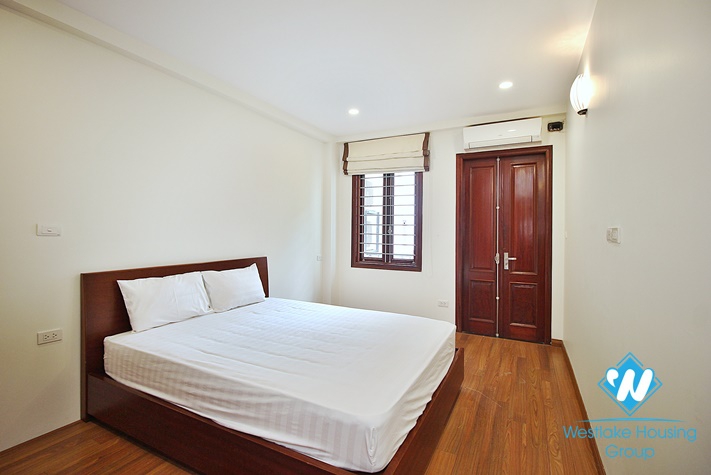 03 bedrooms apartment for rent on Quang An st, Tay Ho District 