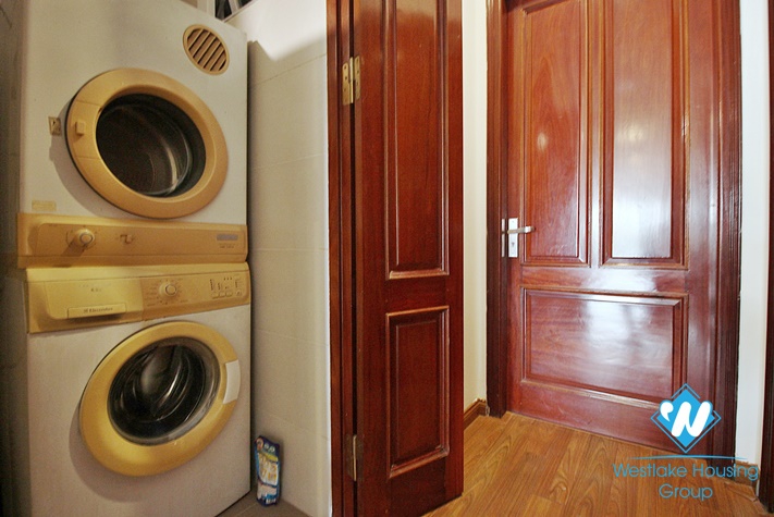 03 bedrooms apartment for rent on Quang An st, Tay Ho District 