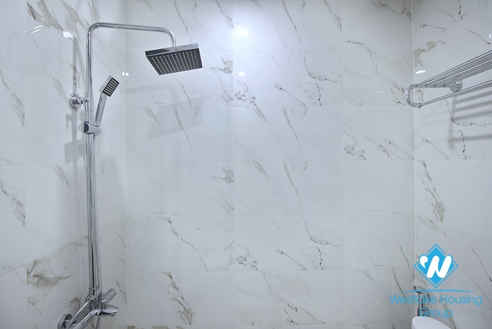 Bright studio for rent in Dang Thai Mai st, Tay Ho