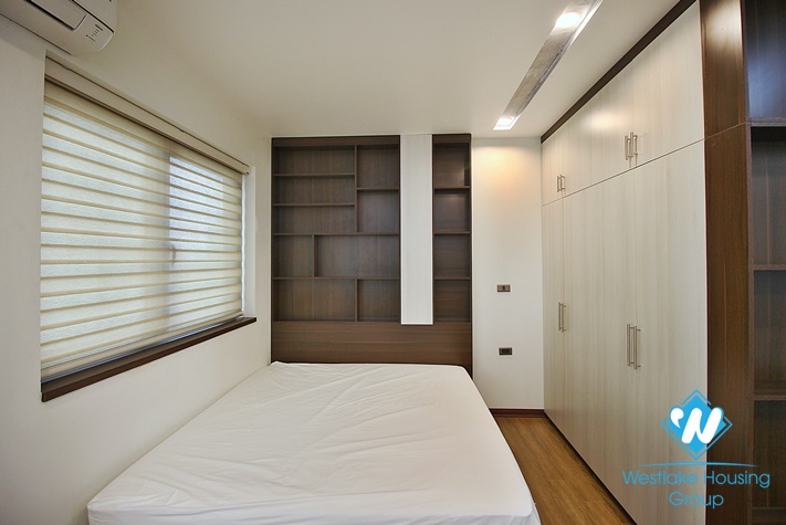 Bright studio for rent in Dang Thai Mai st, Tay Ho