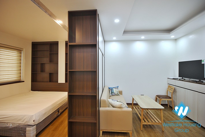 Bright studio for rent in Dang Thai Mai st, Tay Ho