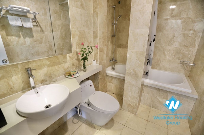 1 bedroom apartment for rent in Pham Huy Thong.Ba Dinh.