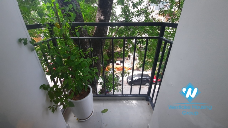 2 bedroom apartment for rent near Vincom Ba Trieu.