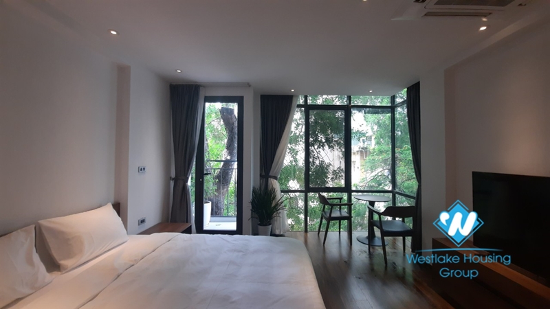 2 bedroom apartment for rent near Vincom Ba Trieu.