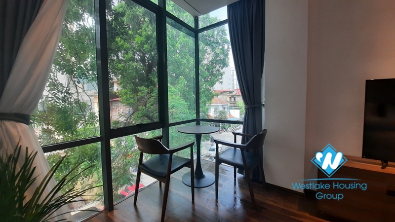 2 bedroom apartment for rent near Vincom Ba Trieu.