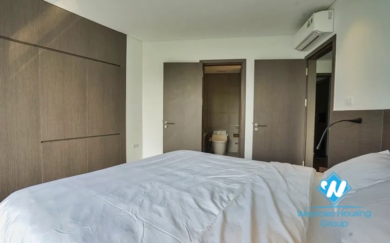 A brand new and modern 1 bedroom apartment in Truc bach, Ba dinh, Ha noi