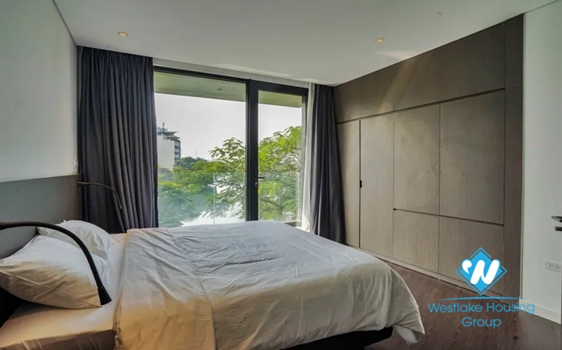 A brand new and modern 1 bedroom apartment in Truc bach, Ba dinh, Ha noi