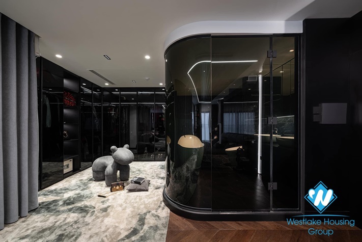 Penhouse apartment for rent in Vong Thi, Tay Ho