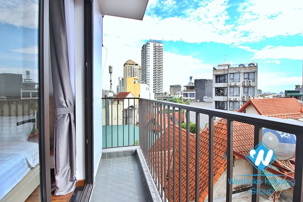 A bright and beautiful 2 bedooms apartment with balcony in Tay ho, Hanoi