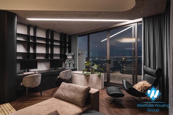 Penhouse apartment for rent in Vong Thi, Tay Ho