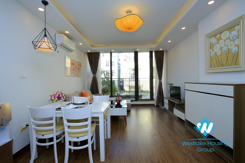 Serviced apartment for rent with Japanese cable TV on Linh Lang, Ba Dinh
