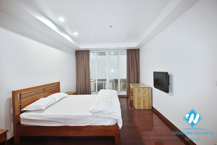 Lake view 03 bedrooms apartment with big balcony for leasing  in Tay Ho area