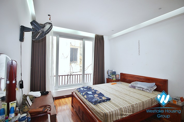 Good quality house with 3 bedrooms for lease in Tay Ho area.