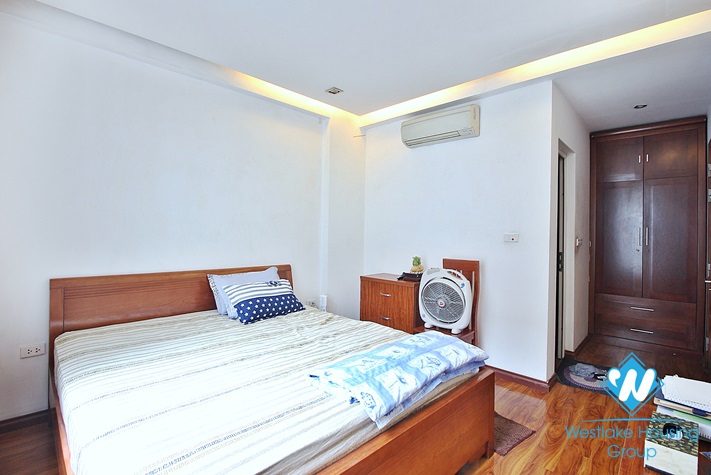 Good quality house with 3 bedrooms for lease in Tay Ho area.