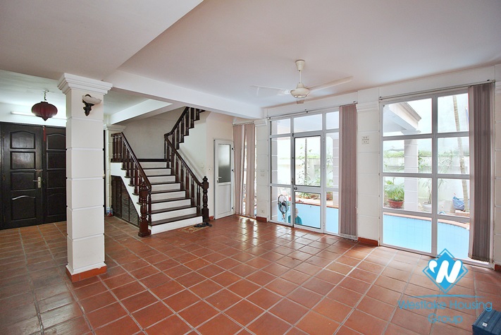 Quiet house with swimming pool for rent in Tay Ho area, Ha Noi