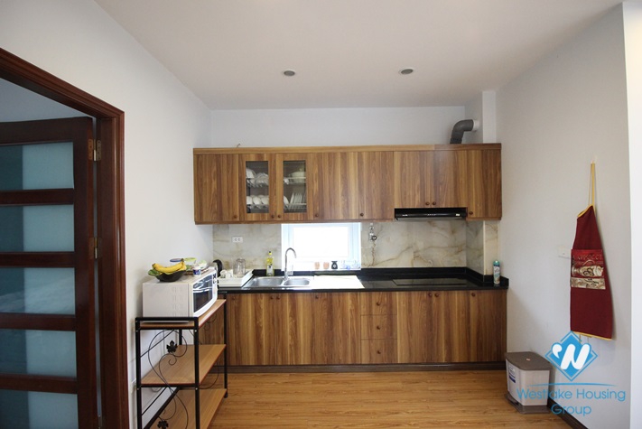 2 bedrooms aprtment with natural light in Dang Thai Mai st for rent