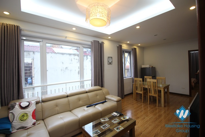 2 bedrooms aprtment with natural light in Dang Thai Mai st for rent