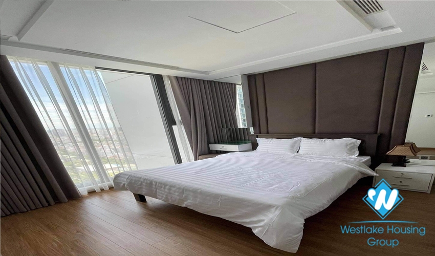 Two bedroom apartment for rent at M1 Vinhome Metropolis, Ba Dinh.Ha Noi.