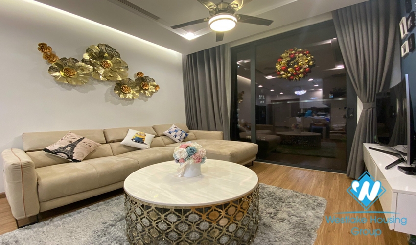 Two bedroom apartment for rent at M1 Vinhome Metropolis, Ba Dinh.Ha Noi.