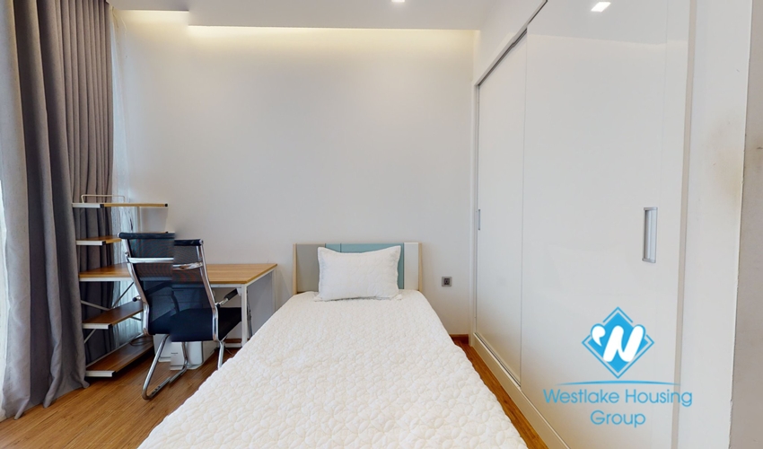 Nice four bedrooms apartment for rent in Vinhome Metropolis, Ha Noi
