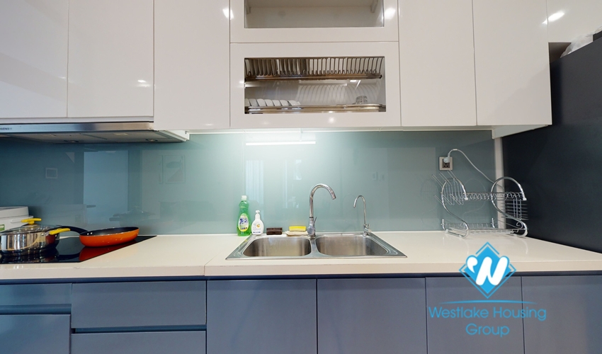 Nice four bedrooms apartment for rent in Vinhome Metropolis, Ha Noi
