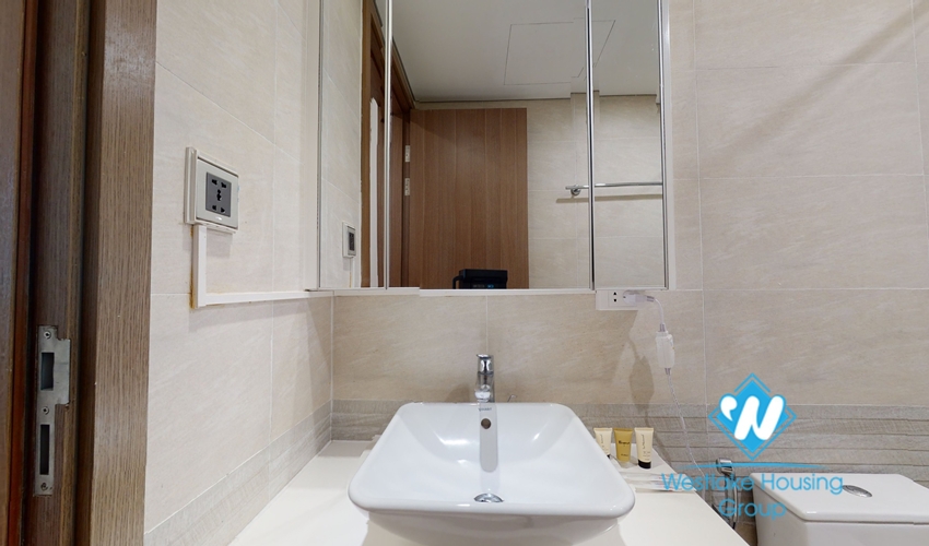 Nice four bedrooms apartment for rent in Vinhome Metropolis, Ha Noi