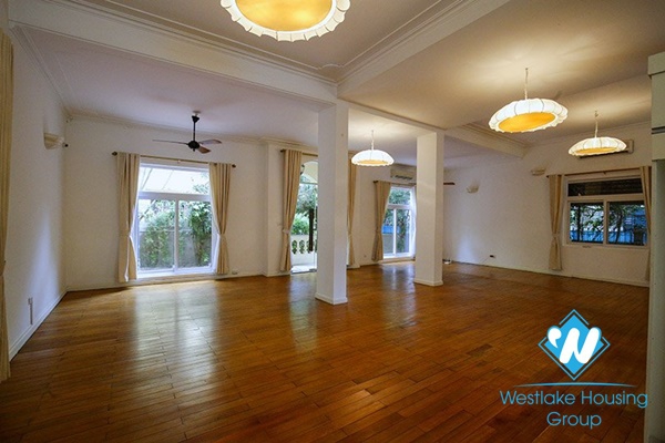 A spacious 5 bedroom house with swimming pool in Tay ho, Hanoi