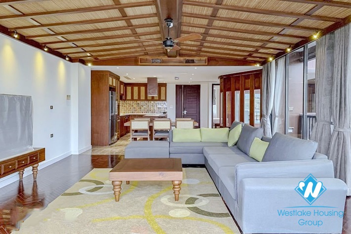 Spectacular lake-view 3 bedrooms apartment for rent in Dang Thai Mai area, Tay Ho