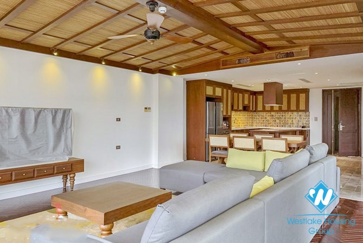 Spectacular lake-view 3 bedrooms apartment for rent in Dang Thai Mai area, Tay Ho