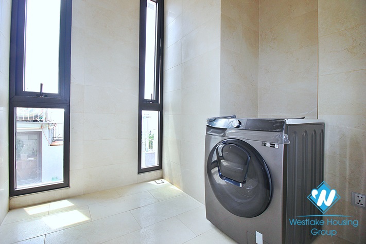 Bright 3 bedroom duplex apartment for rent in Tu Hoa, Tay Ho, Ha Noi
