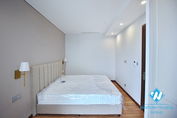 Bright 3 bedroom duplex apartment for rent in Tu Hoa, Tay Ho, Ha Noi