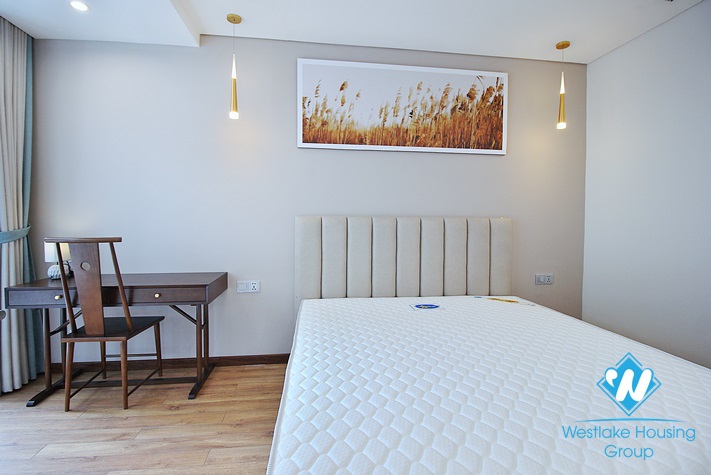 Bright 3 bedroom duplex apartment for rent in Tu Hoa, Tay Ho, Ha Noi