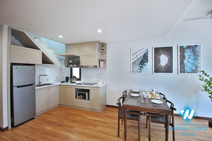 Bright 3 bedroom duplex apartment for rent in Tu Hoa, Tay Ho, Ha Noi